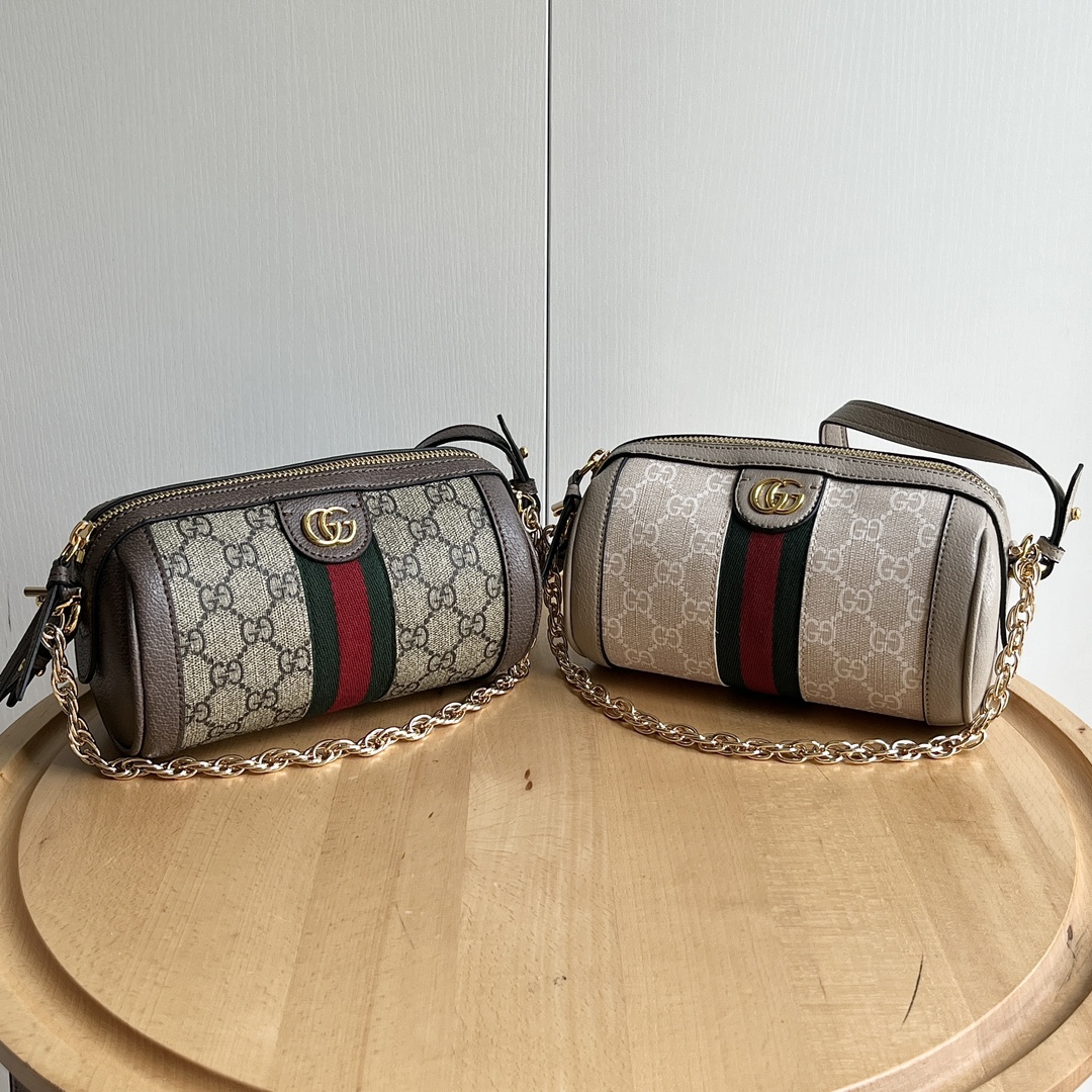 Gucci Round Bags